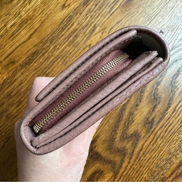 ⚡️Gucci Swing Leather Flora Long Wallet - Japan Exclusive! - Picture 10 of 12